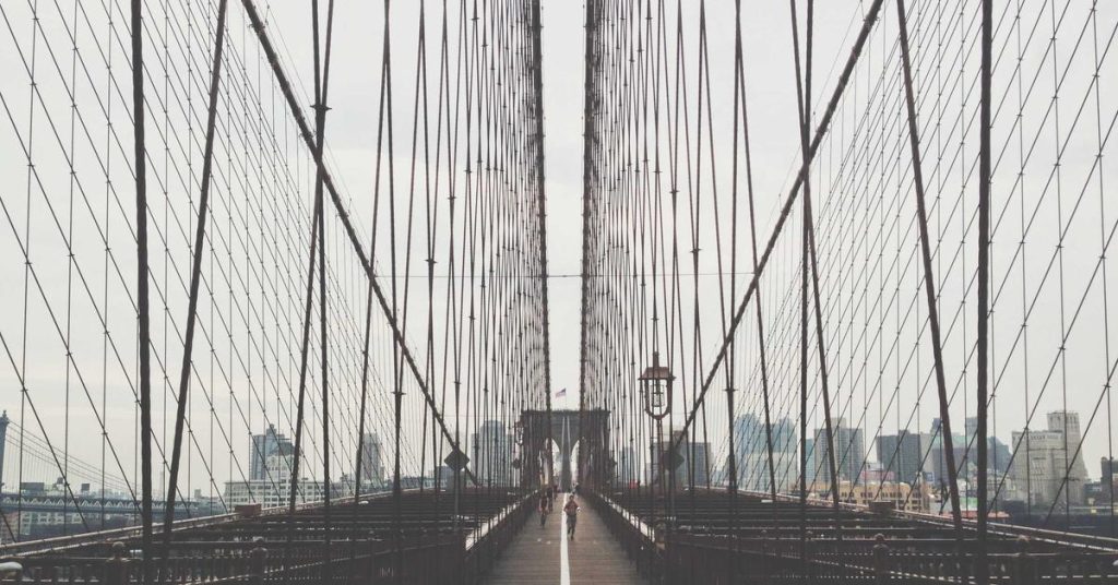 从荒漠到绿洲：现代滴灌技术如何重塑农业未来